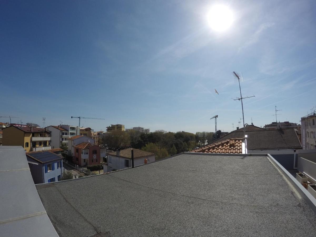 Attico Margherita - Agenzia Cocal Appartement Caorle Buitenkant foto